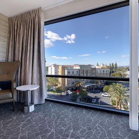 Hilton Garden Inn Anaheim Resort Zewnętrze zdjęcie
