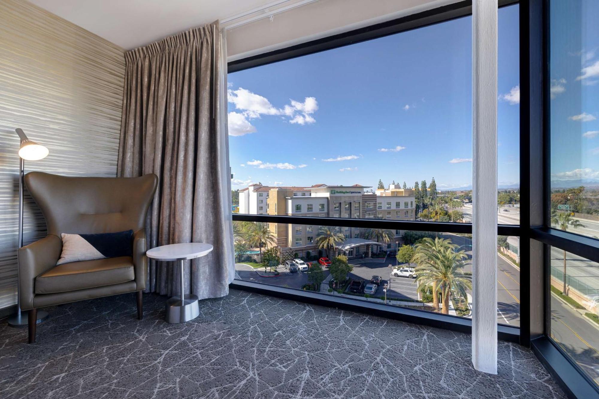 Hilton Garden Inn Anaheim Resort Zewnętrze zdjęcie