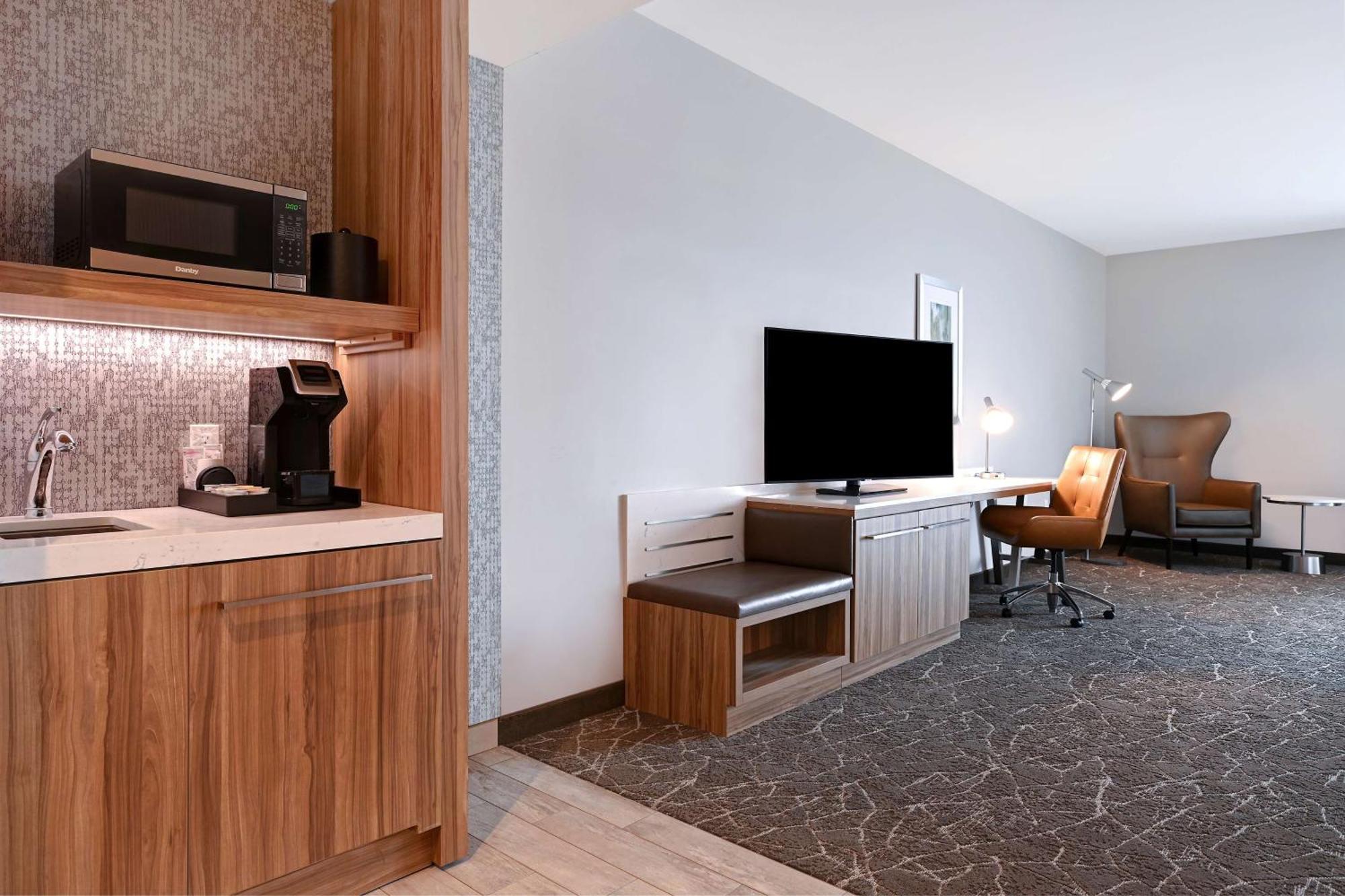 Hilton Garden Inn Anaheim Resort Zewnętrze zdjęcie