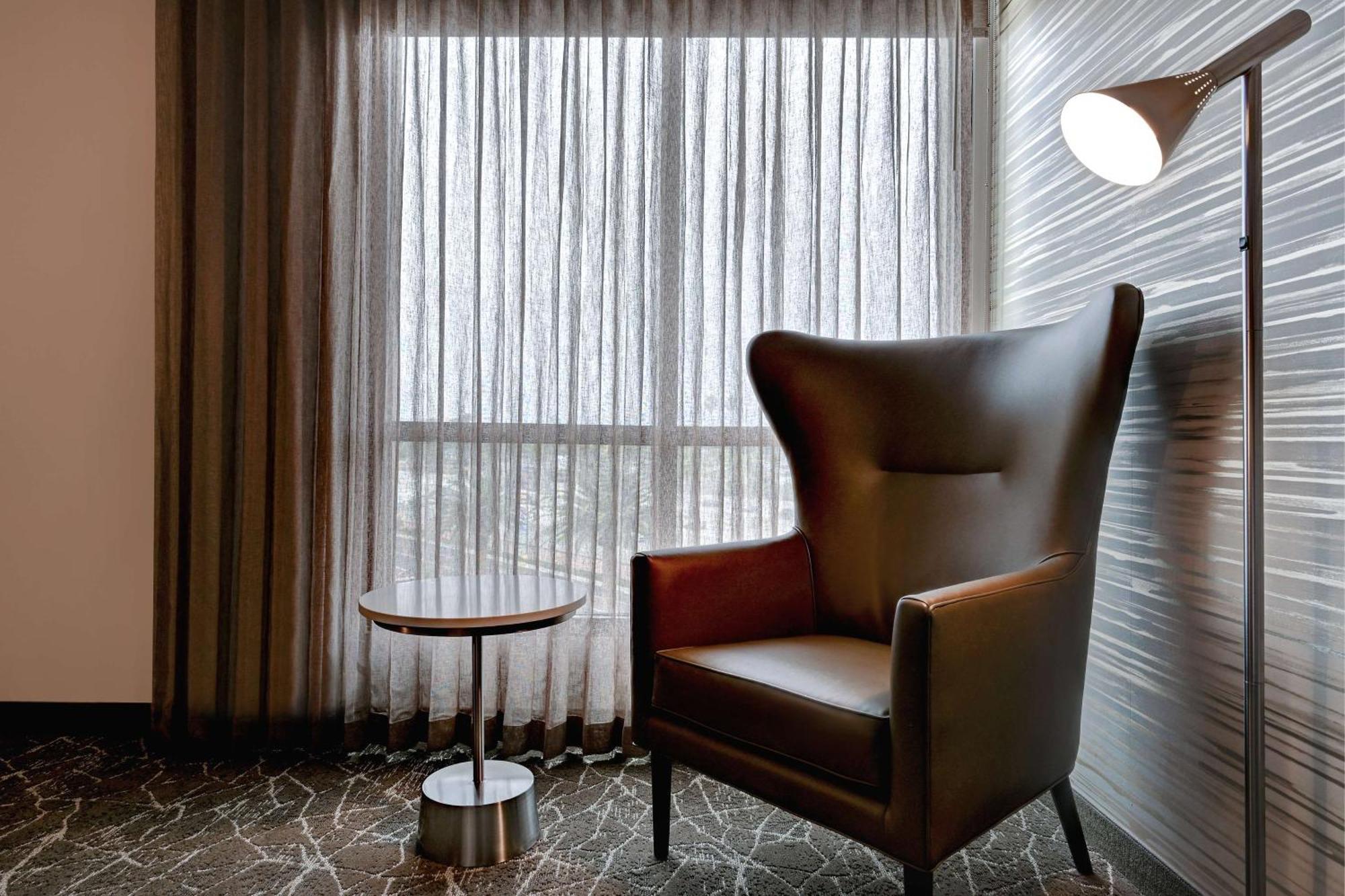 Hilton Garden Inn Anaheim Resort Zewnętrze zdjęcie