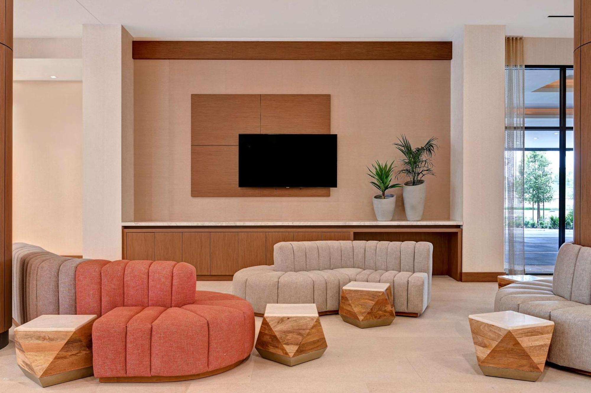 Hilton Garden Inn Anaheim Resort Zewnętrze zdjęcie